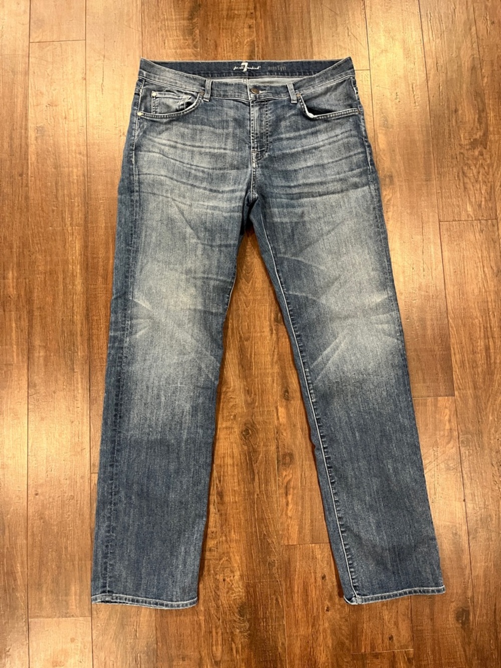 7 For All Mankind Austyn Jeans 36x33 Relaxed Straight Leg Stretch Medium Wash